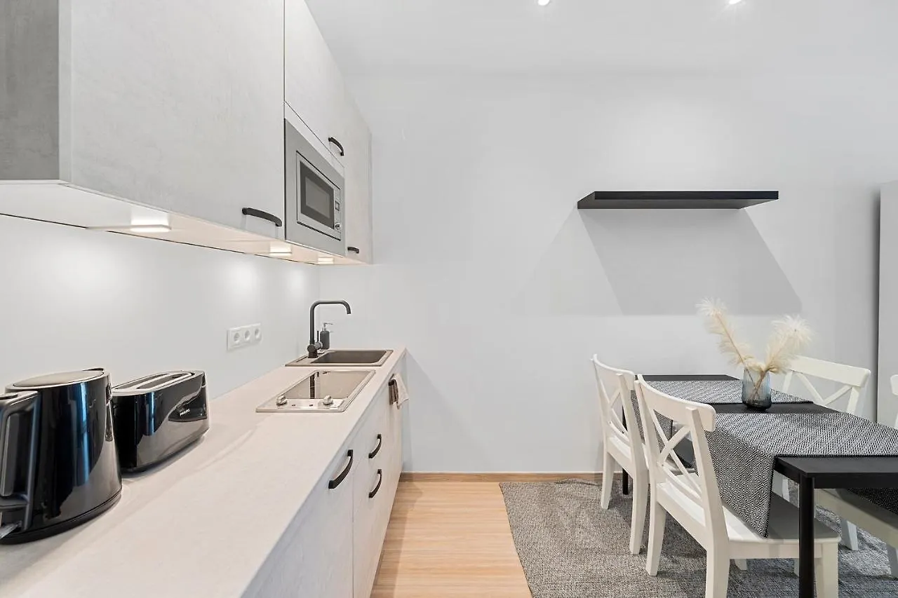 Vibestudio 303 - Central - Ac - Near Parking Vienna Apartment